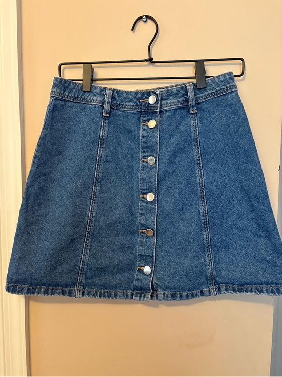 H&M Dresses & Skirts - H&M Blue Button-Front A-Line Denim Skirt
